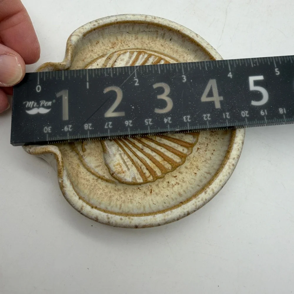 Studio Pottery Seashell Spoon Rest Signed RL Stoneware‎ Scallop Shell Coastal